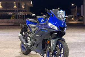 YAMAHA YZF R3 ABS