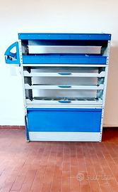 scaffalatura per furgoni.