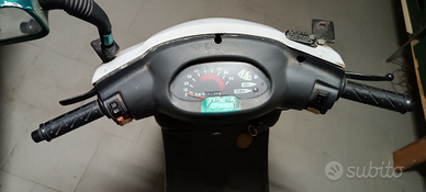 Scooter KYMCO per i pezzi di ricambio