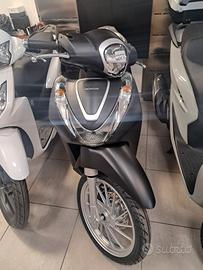 Honda SH Mode 125 pronta consegna Permute finanzia