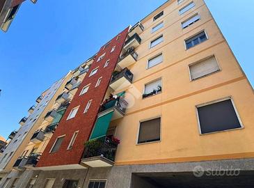 2 LOCALI A CORSICO