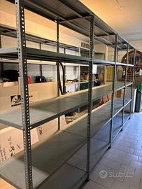 Scaffali in ferro