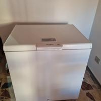 Congelatore Whirlpool a pozzetto