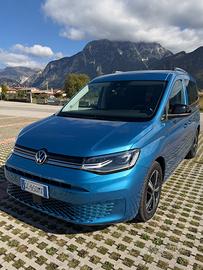 VOLKSWAGEN CADDY V STYLE 2.0 TDI 122 CV DSG – LED
