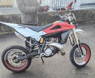 Husqvarna SM 125 s 