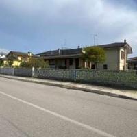 Villetta bifamiliare a Bagnolo San Vito (MN)