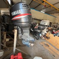 Motore Yamaha 150 V6