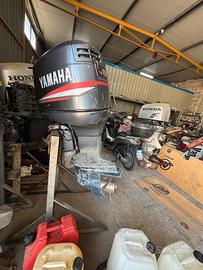 Motore Yamaha 150 V6
