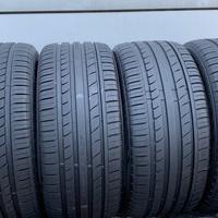 Gomme 245 40 18