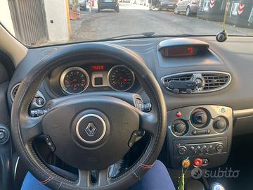 Clio III serie  1.2 16v 75cv 5 porte