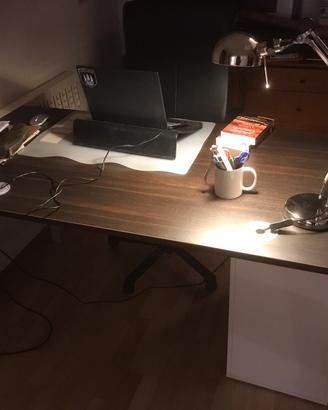 Scrivania