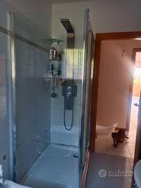 box doccia e gruppo doccia