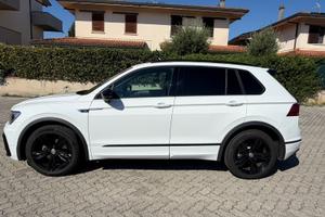 Volkswagen Tiguan 2.0 TDI R-Line 58.500 Km