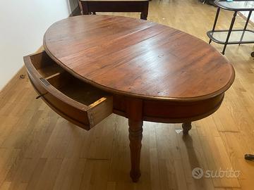 tavolo ovale in noce