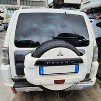 MITSUBISHI PAJERO 2010 - PORTELLONE POSTERIORE