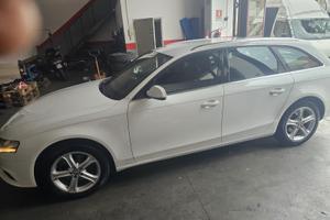 Audi a4 2.0 tdi 143 cv - anno 2012