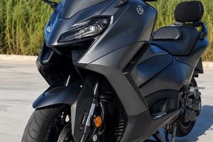 Tmax 560 2022