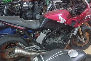 Honda vf 1000