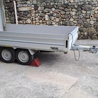 Rimorchio auto