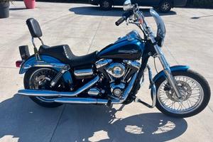 Harley-davidson Dyna Super Glide Custom - 2011