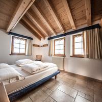 LIVIGNO Baita Rustica immersa nel bianco