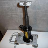cric su carrello a doppia vite altezza 42 cm.