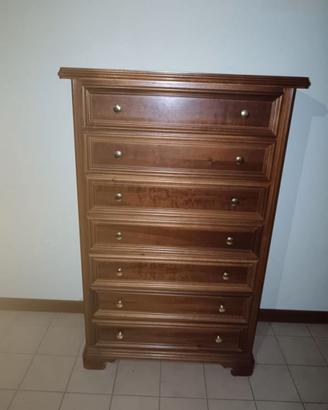 Cassettiera in legno