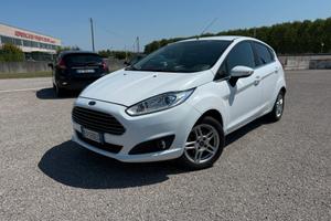 Ford Fiesta 1.5 TDCi 75CV 5 porte Titanium