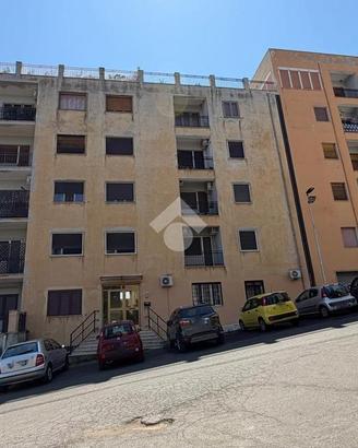 5 LOCALI A CORIGLIANO-ROSSANO