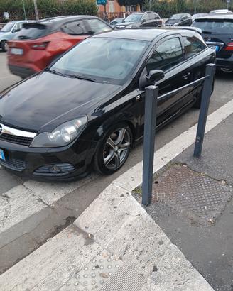 Opel Astra GTC