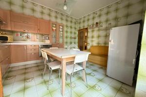 3 LOCALI A MASSA DI SOMMA