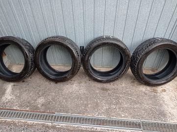 Pneumatici invernali 