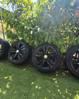 Cerchi e gomme mercedes