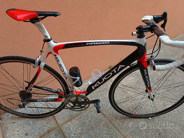 bici da corsa in carbonio come nuova