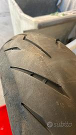 pirelli diablo rosso 4 200/55 pochi km