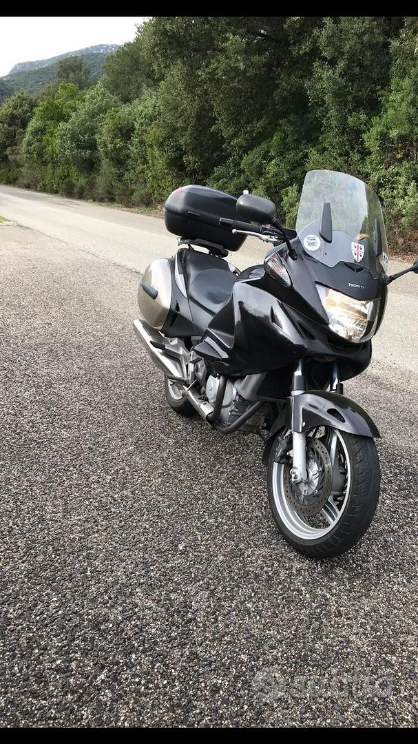 Honda Deauville 700 Moto e Scooter In vendita a Nuoro