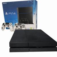 Play station 4 500GB  con 2 controllers e 5 giochi