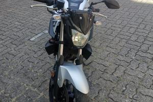 Yamaha MT03 - 2016