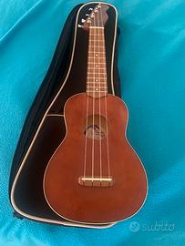 Ukulele Fender