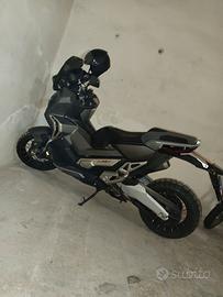 X-ADV 750 tutto tagliandato e gommato 23000km 2020
