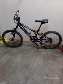 BICICLETTA BAMBINO/A