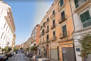 LOCA SI MONOLOCALE - Corso Vittorio Emanuele n.118