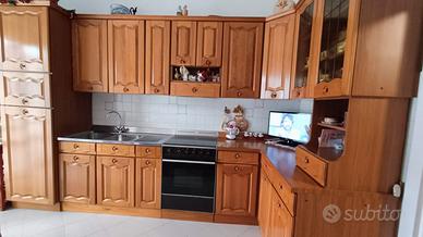 Cucina in rovere
