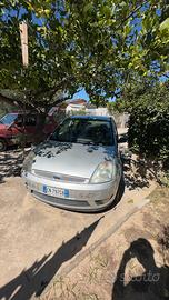 FORD FIESTA  ANNO 2004