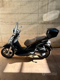 Beverly 300 i.e.tourer anno 2010