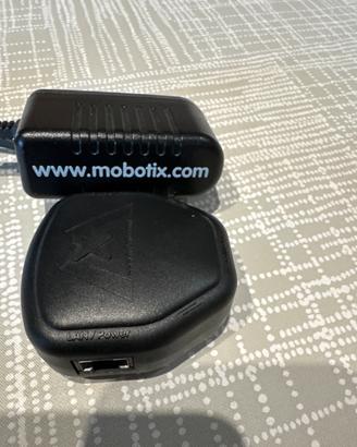 Alimentatore poe per telecamere IP mobotix