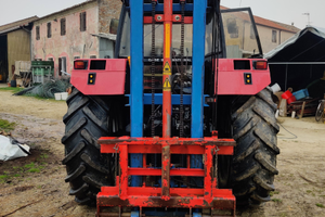 Muletto / elevatore per trattore 18 q.li