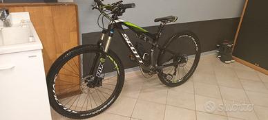 Scott Genius Carbon 27,5