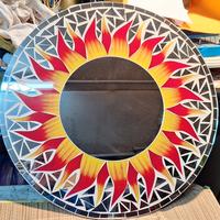 Specchio mosaico Sole e Fiamma