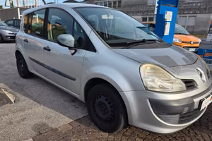 Renault Modus 1.5 dCi 85Cv con 147.000km Neopatent